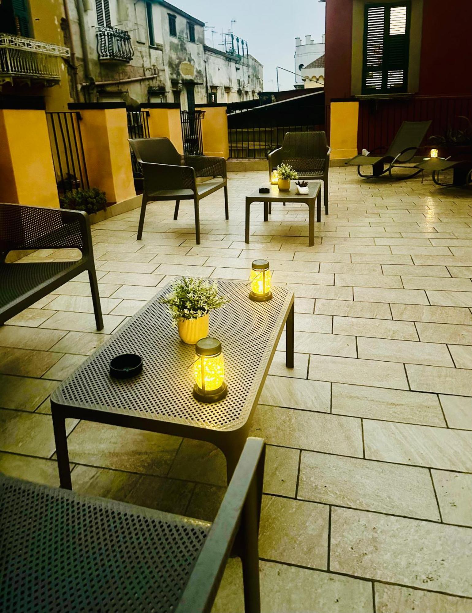 Flo' Hotel Naples Luaran gambar