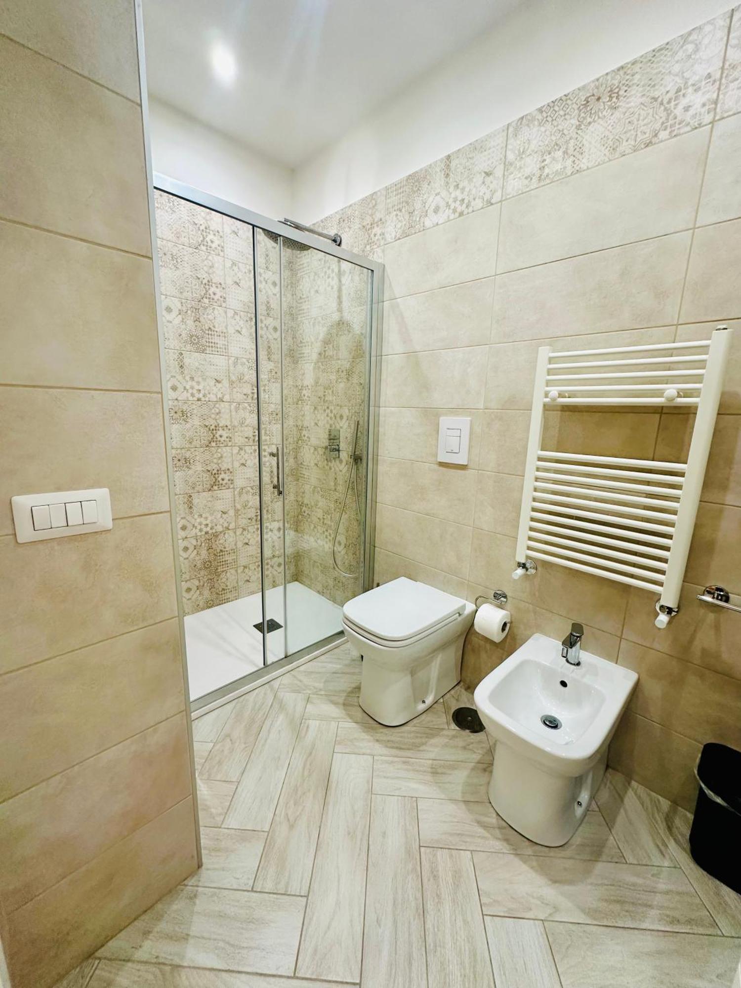 Flo' Hotel Naples Luaran gambar
